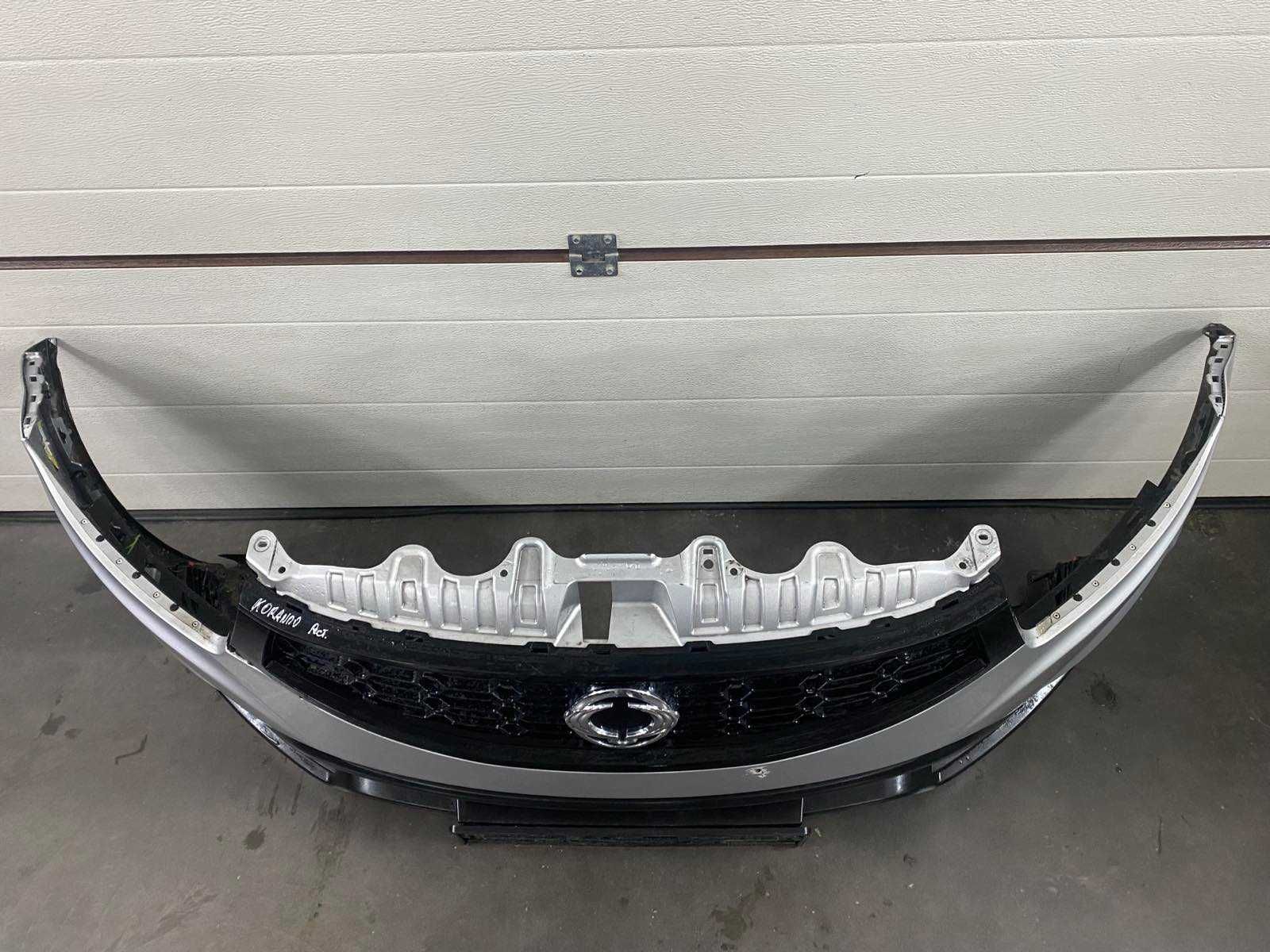Бампер передній SsangYong Korando 2013-2017р. 7871134301 дефект