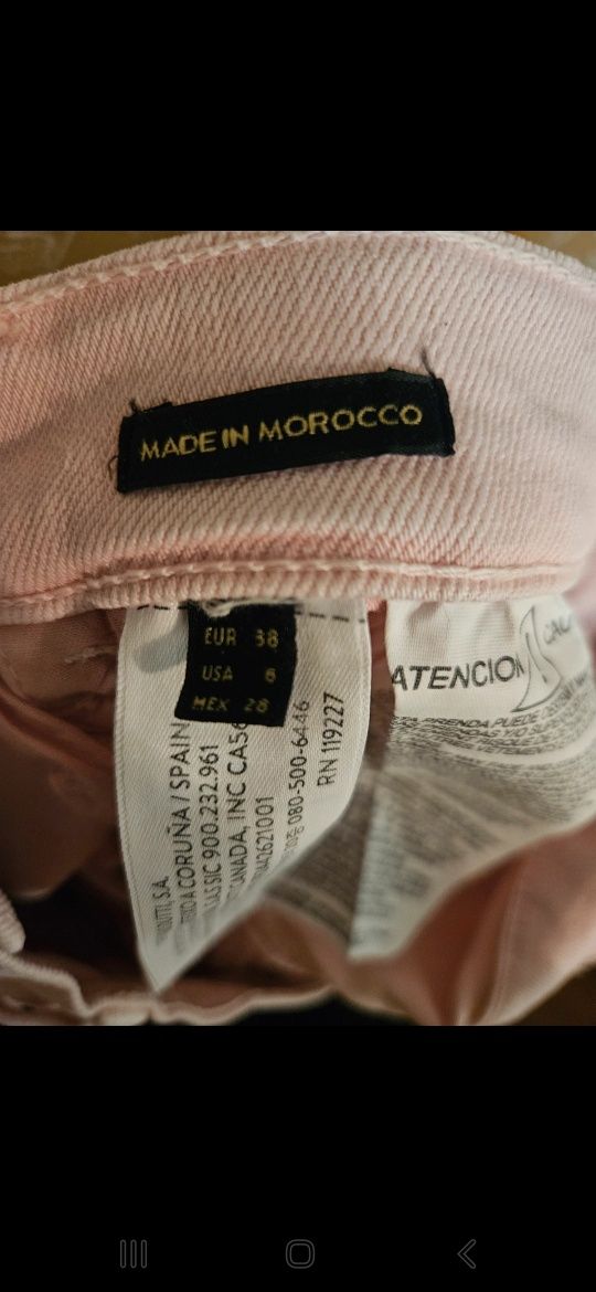 Różowe pudrowy róż jeansy Massimo Dutti