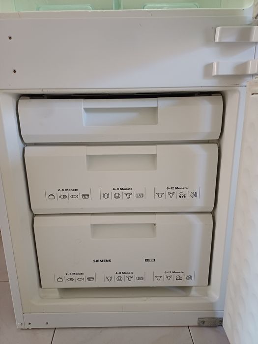 Frigorífico Combinado Siemens de Encastre