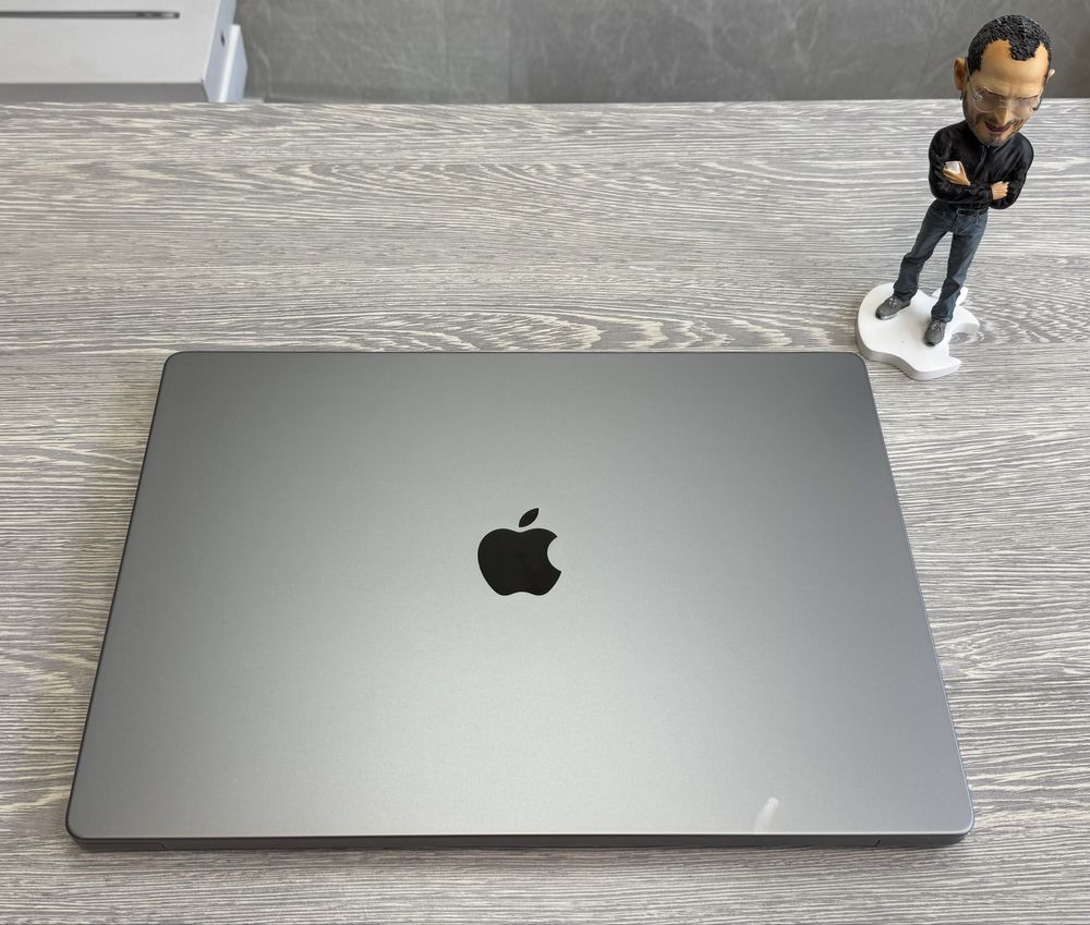 MacBook Pro 16 / M1 Pro / RAM 16 / SSD 512 GB / 2021 / Space Grey