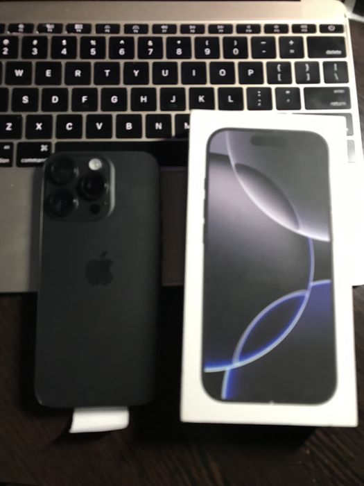 Apple iphone 16 Pro 256Gb Black Titanium фіз сім New