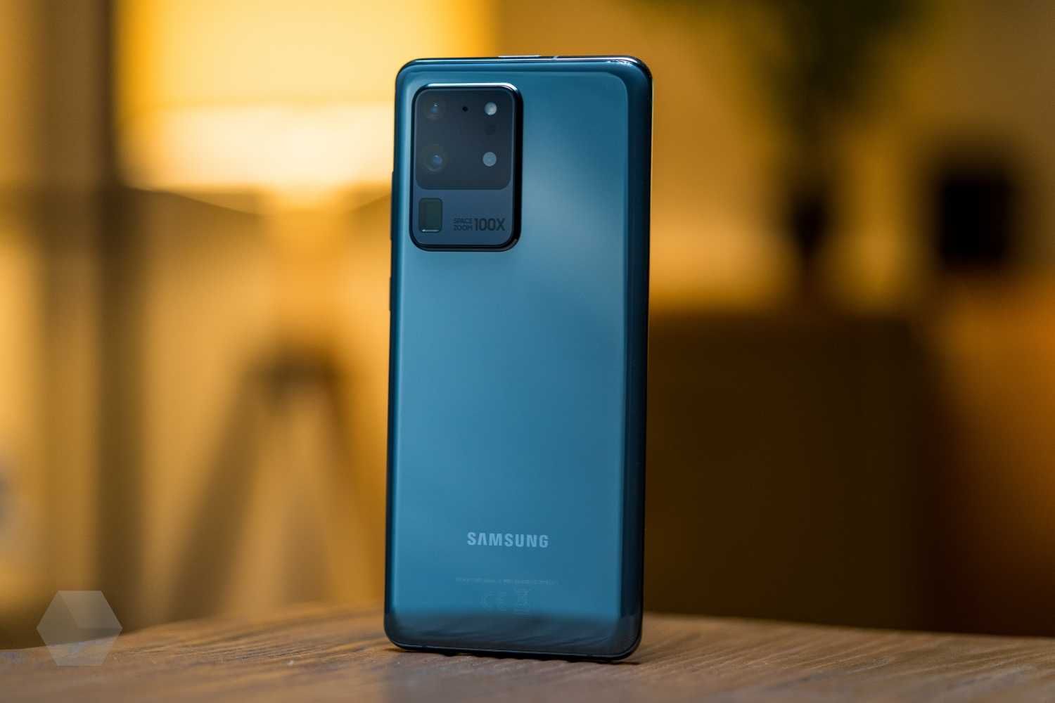 Смартфон Samsung Galaxy S20 Ultra brown