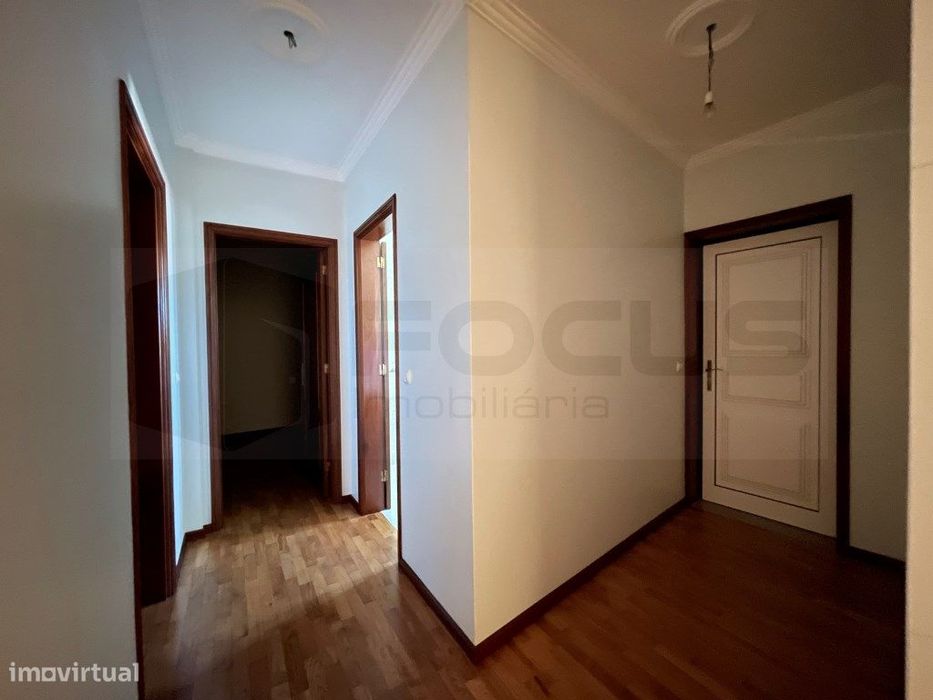 Moradia T3, para Arrendamento - Angeja