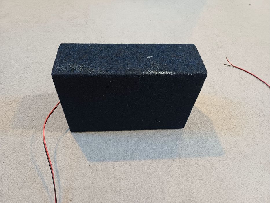 Głośnik subwoofer skrzynia basowa car audio