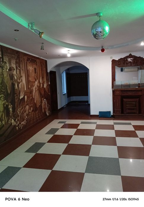 Продам особняк центр города Новострой 170 м² 2 этажа и цоколь