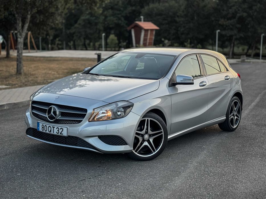 Mercedes-Benz A180 Urban Edition | Trato de Financiamento