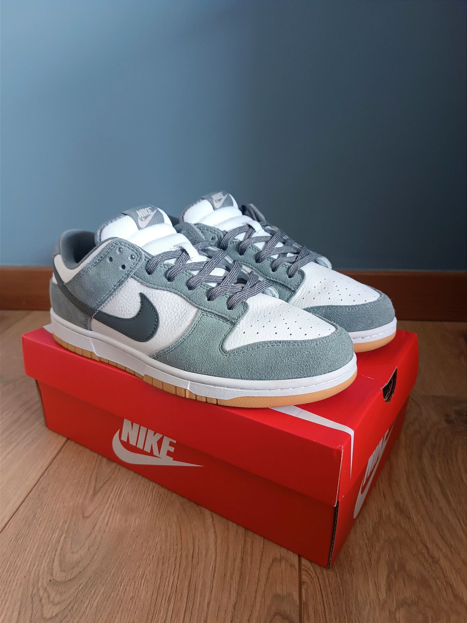 Nike Dunk Low Smoke Grey