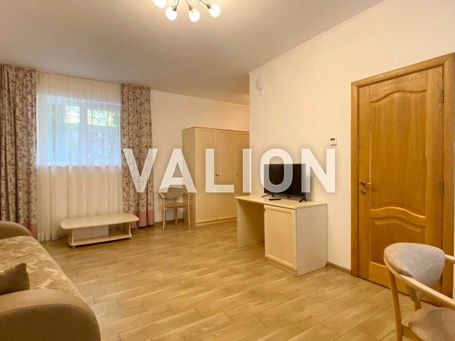 Продаж будинку 866 м2 з бассейном у центрі с.Шаян, Закарпатська обл