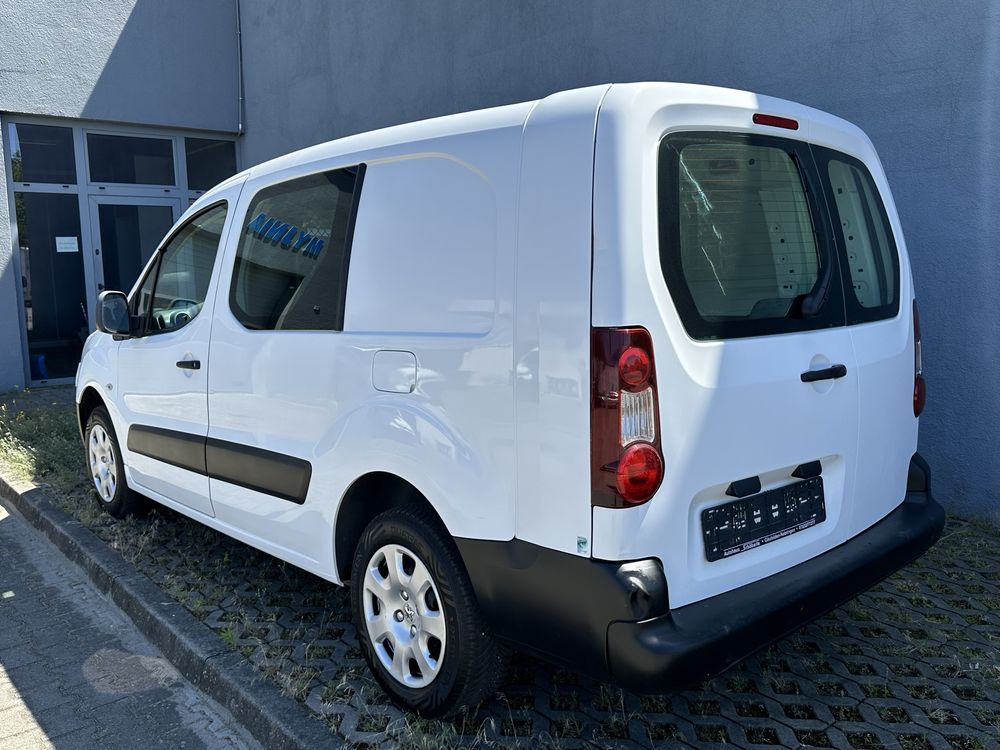 Berlingo Partner 1.6 E-HDi long Dlugi 3 os !