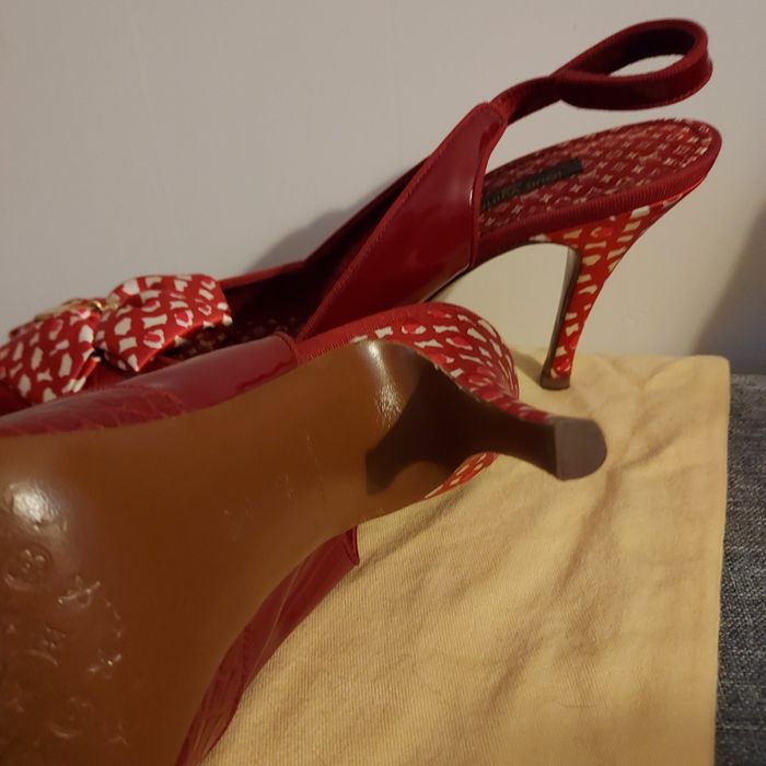 Louis Vuitton 39/39,5 Orginalne Piękne Szpilki w różnych odcieniach cz