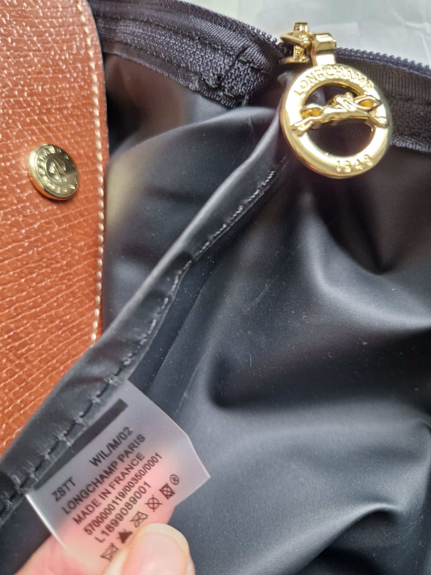 LONGCHAMP L czarna nowa