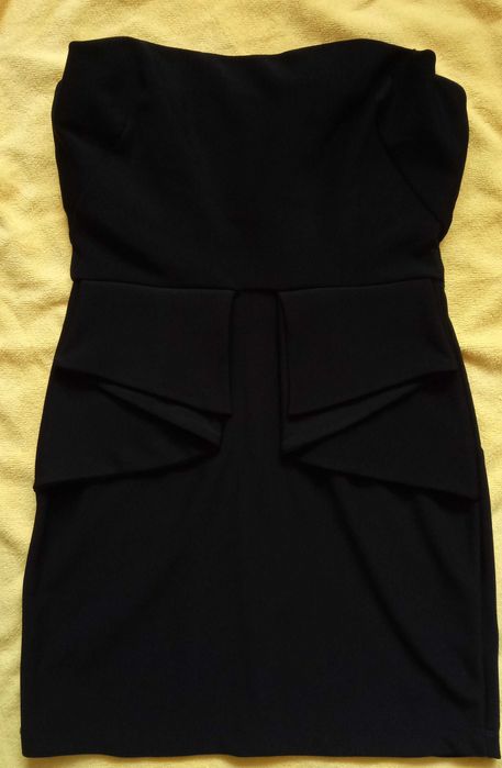 Sukienka damska z baskinka