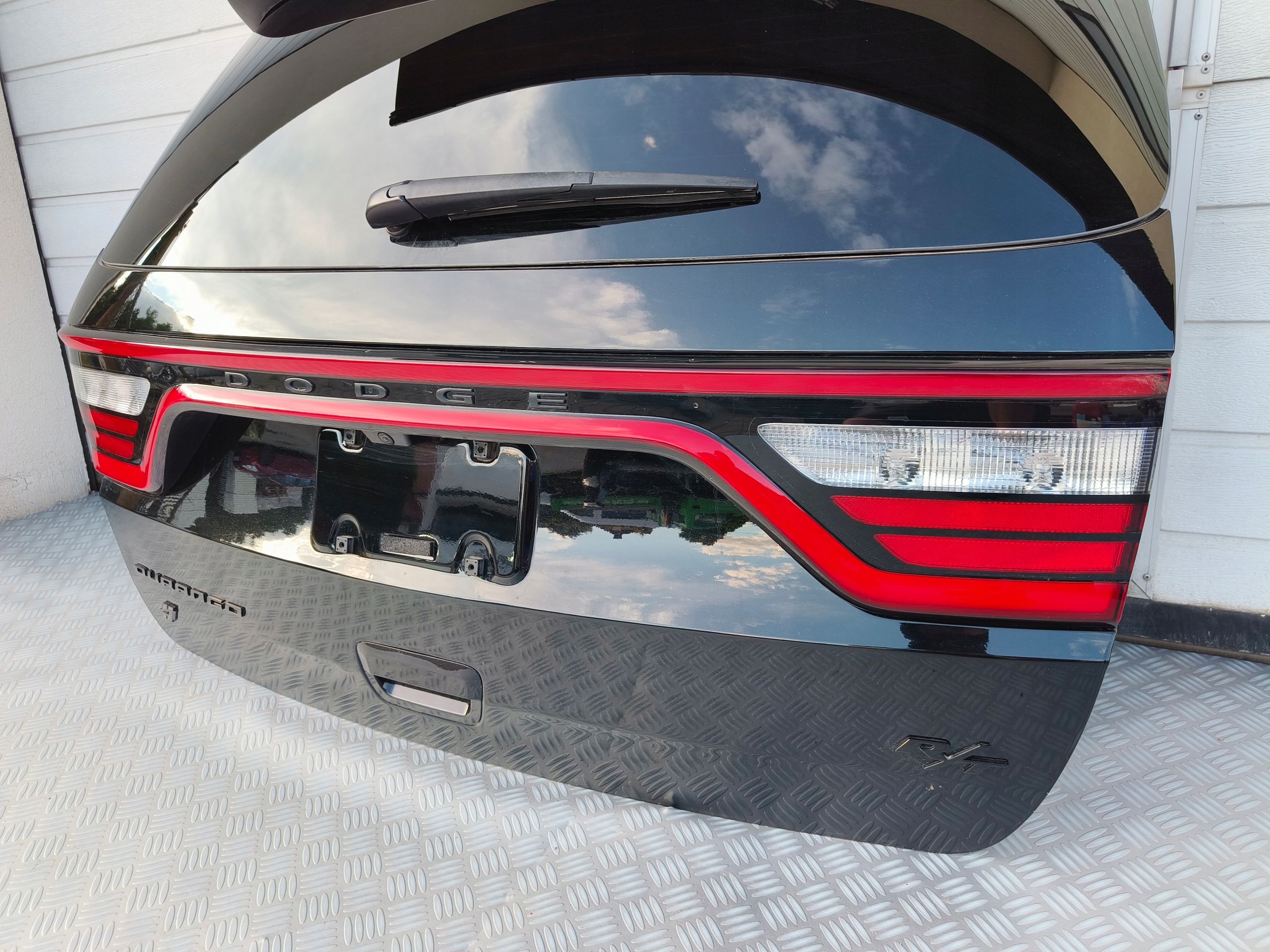 Dodge Durango 2022 Klapa tył Tylna bagażnika Blenda Led Szyba…