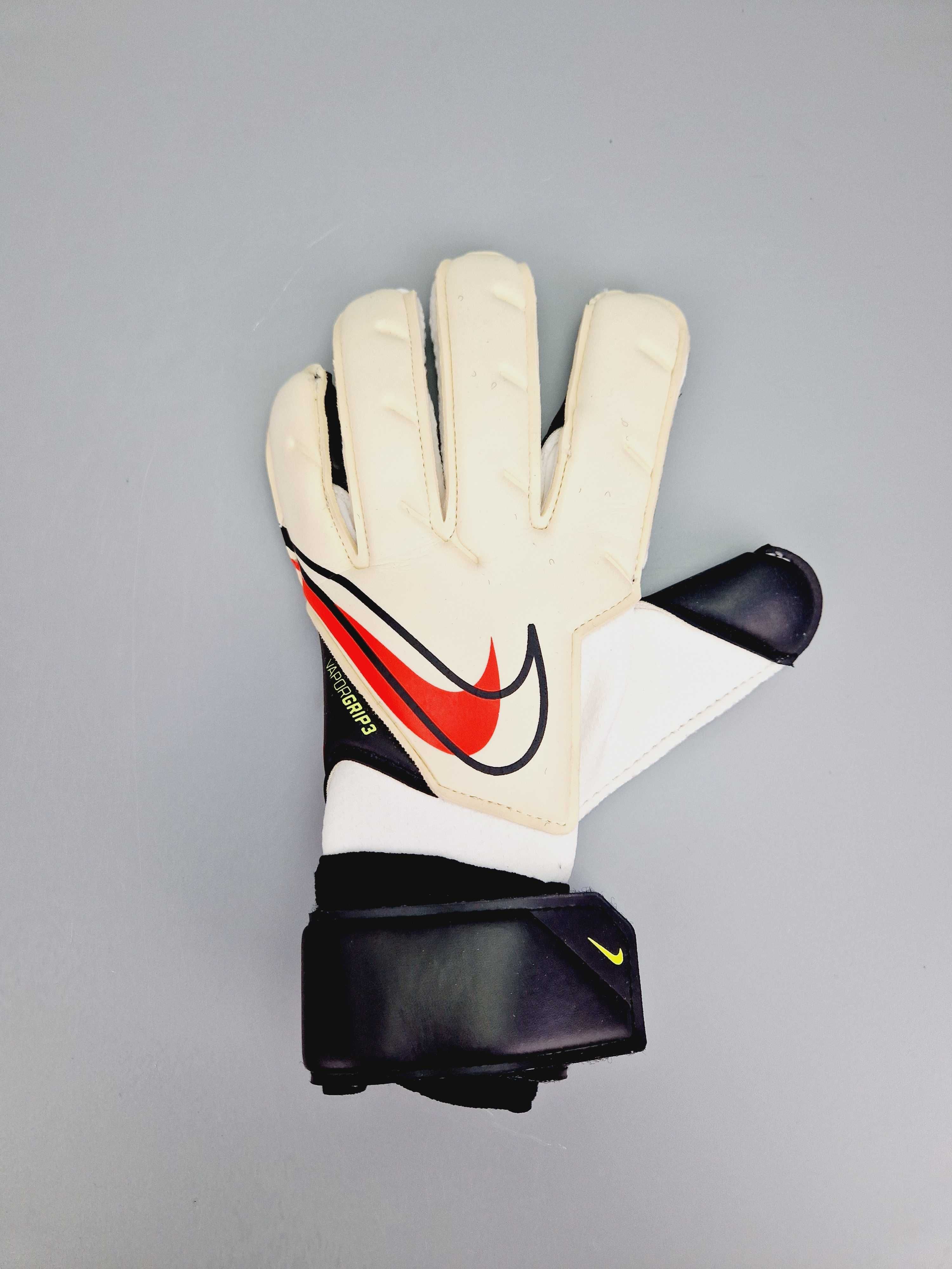 Rękawice Bramkarskie NIKE VAPOR GRIP 3 roz. 6