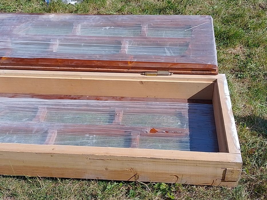 Двері дерев'яні вхідні