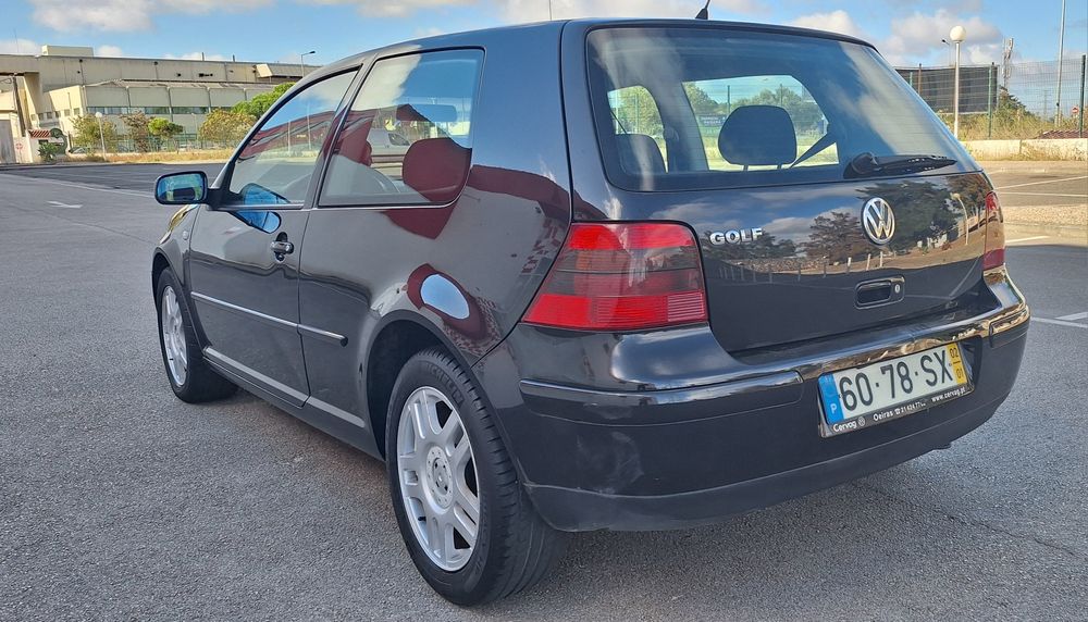 VW Golf 1.4 Sport com 103mil km