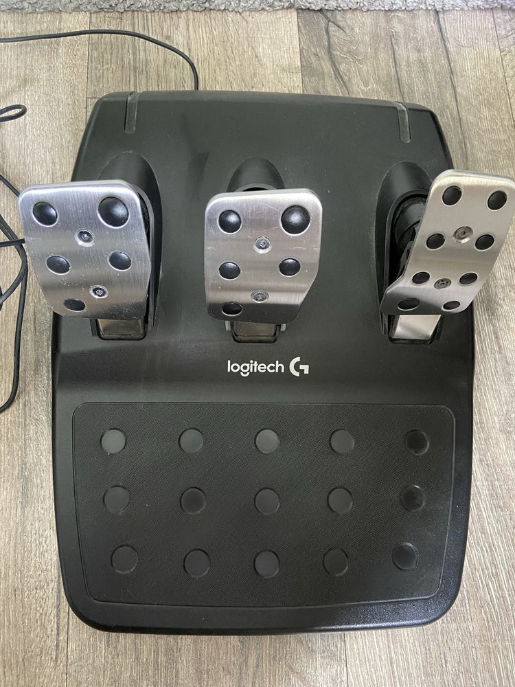 Kierownica logitech G29. Stan idealny