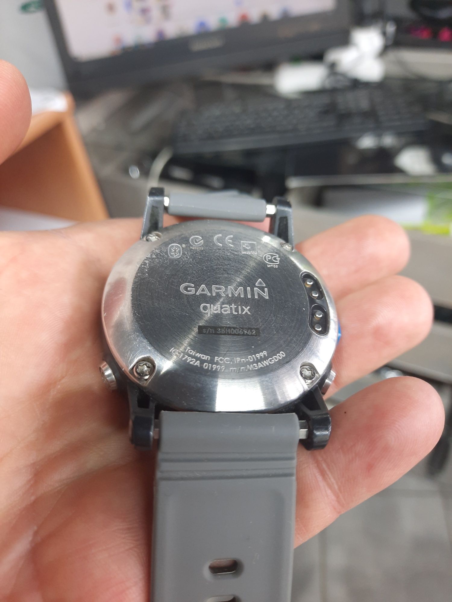 Garmin Quatix годинник для активного життя