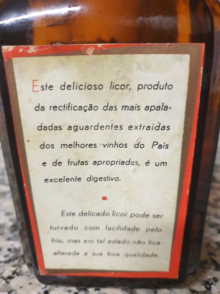 Garrafa antiga c