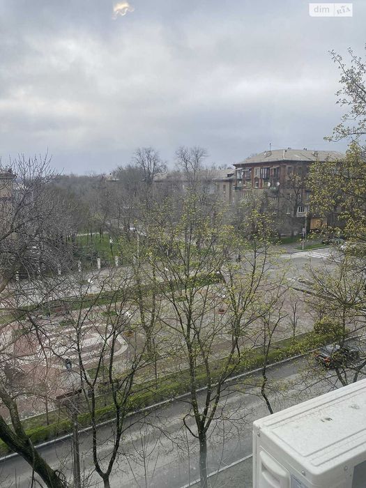 Довготривала оренда 2к кв на просп. Маяковського 7 от Собственника