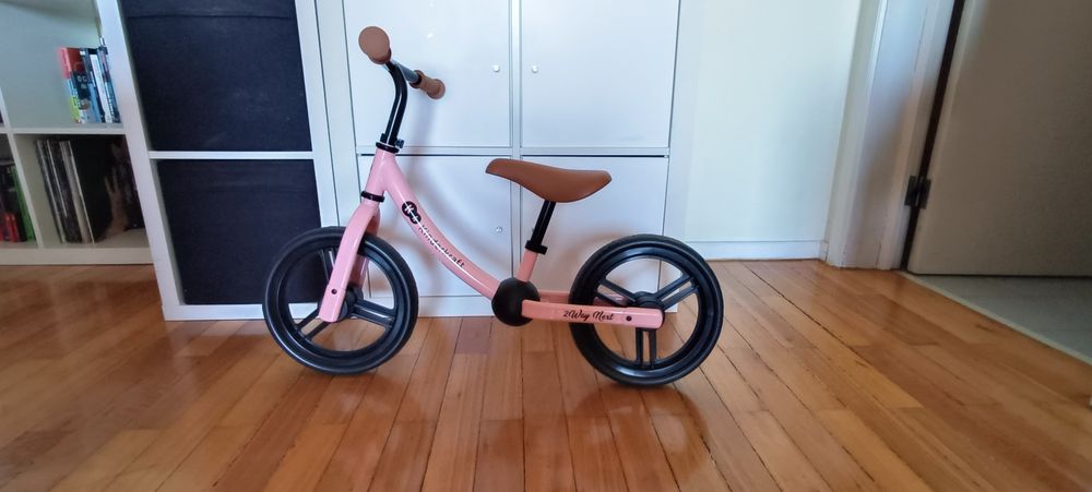 Bicicleta sem pedais criança