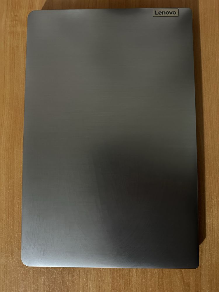 Lenovo IdeaPad 3 15IAU7