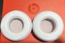 Beats Mixr Almofadas brancas para headphones de ouvido