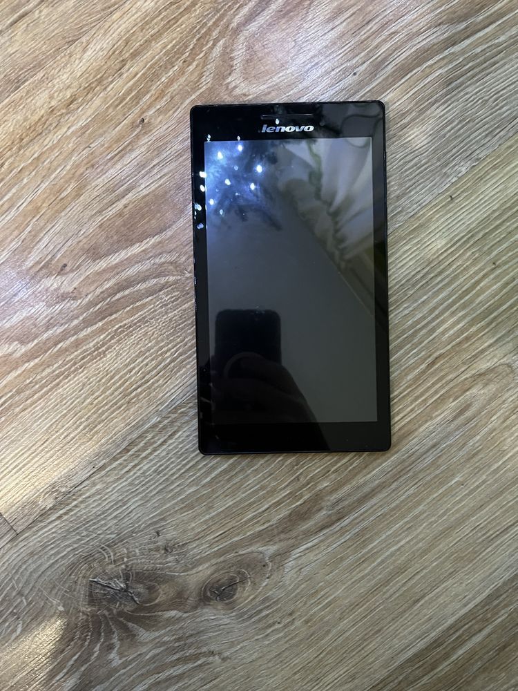 Tablet Lenovo stan dobry