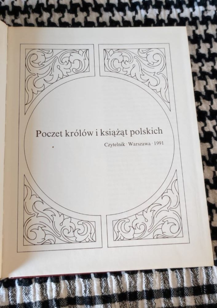 Andrzej Garlicki - Poczet królów i książąt polskich