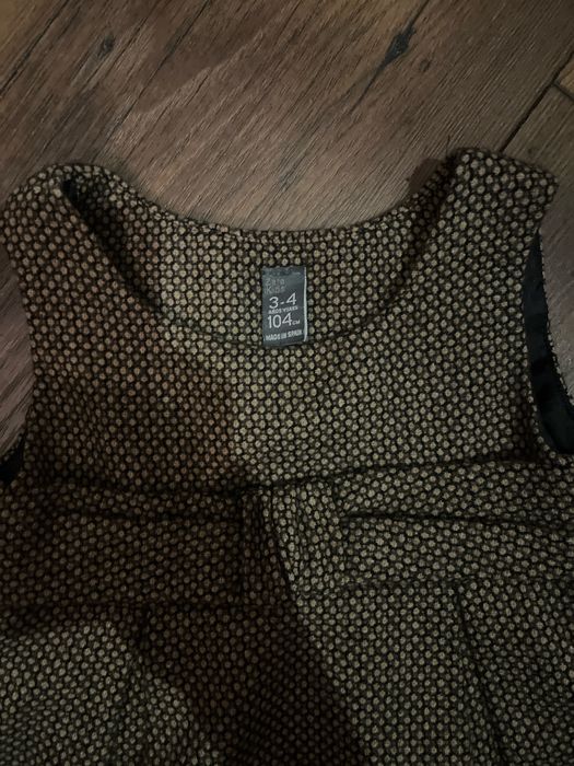Elegancka ciepla sukienka zara 104 „25”