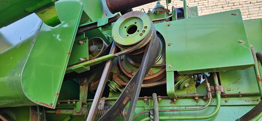 Зернозбиральний  комбайн John Deere 935 3м міні комбайн