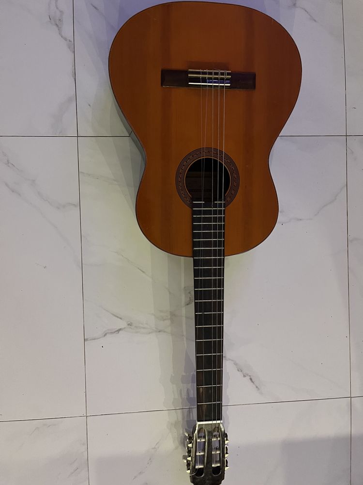 Gitara akustyczna