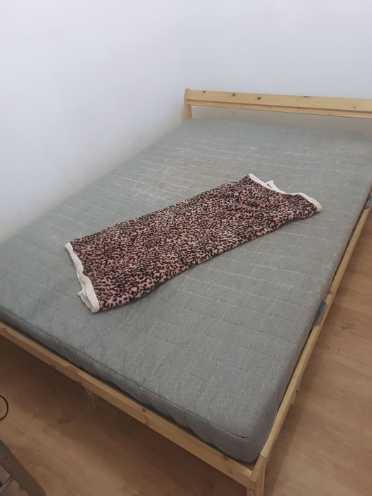 Colchao casal IKEA bom estado