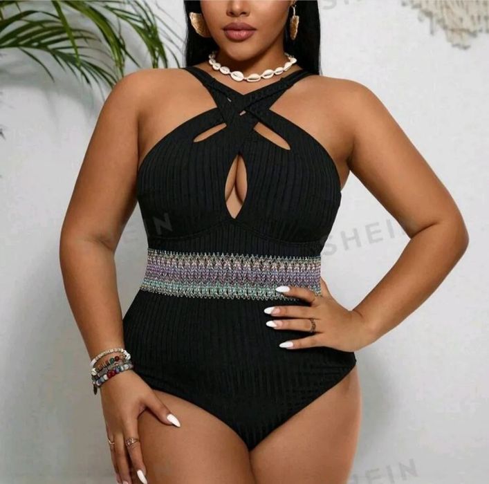 Купальник суцільний