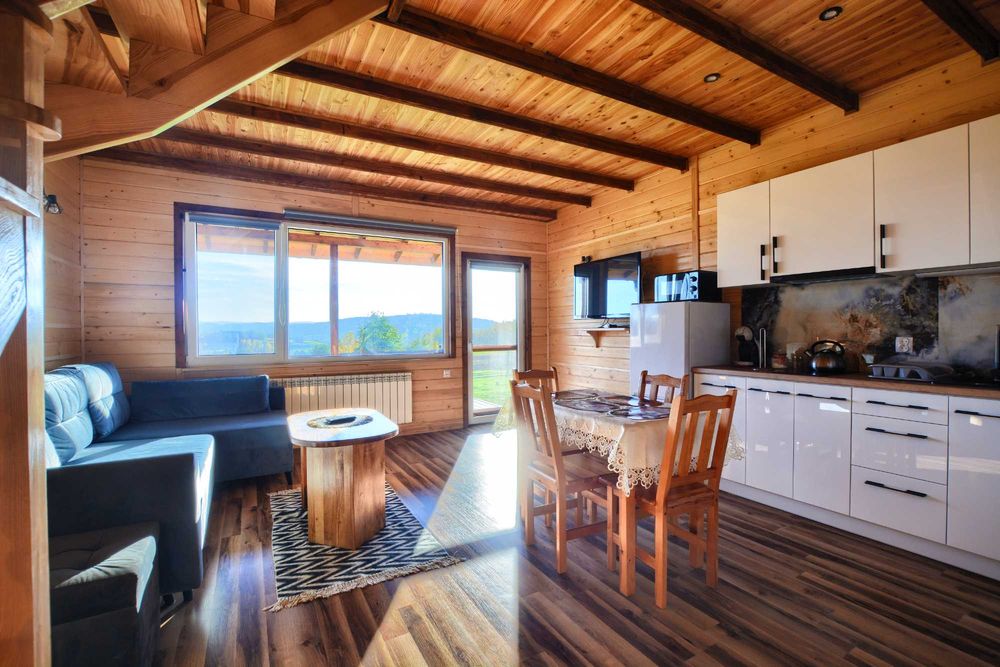 Całoroczny drewniany domek w Bieszczadach, 6 osobowy *NOCLEGI*