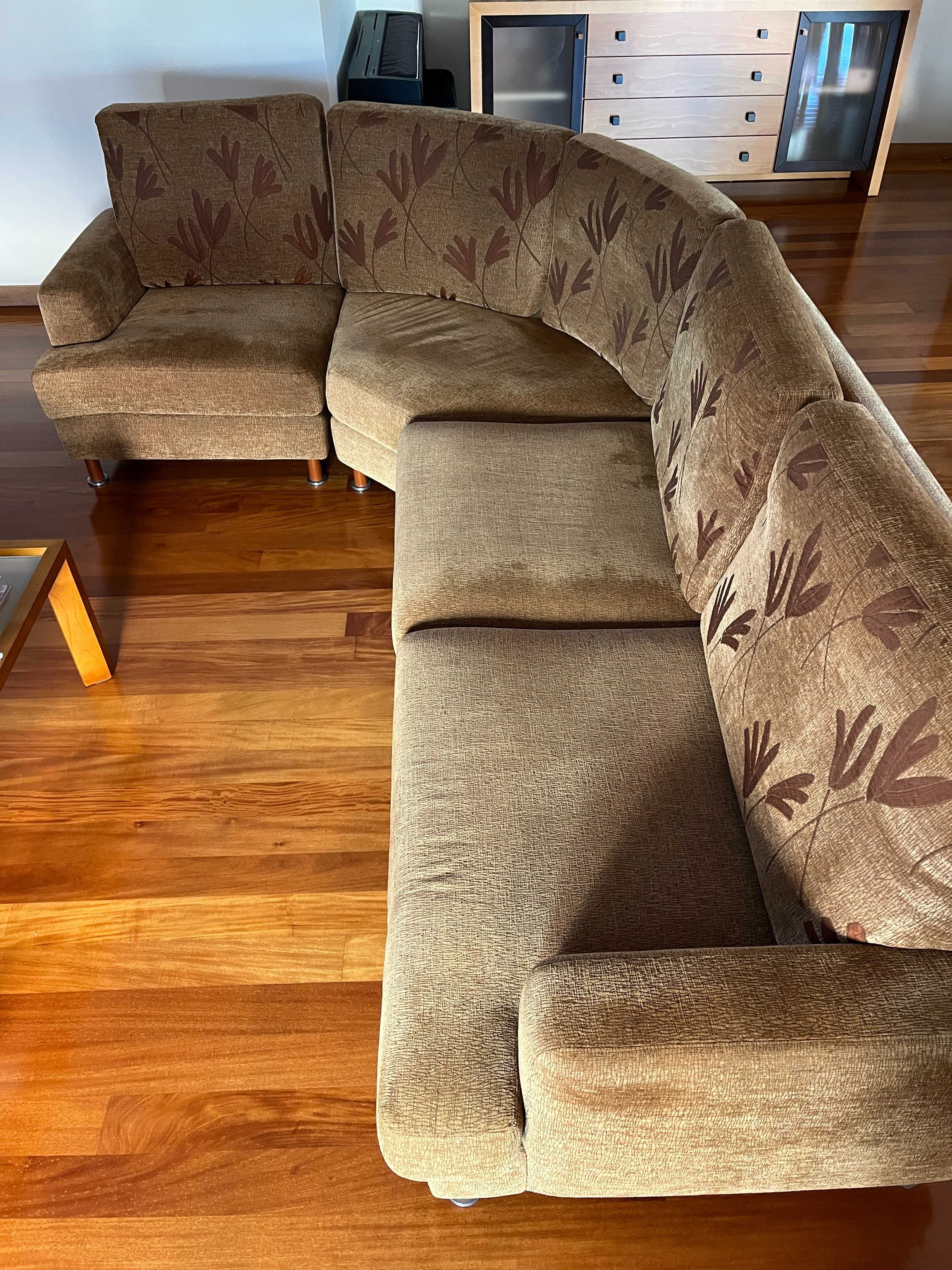 Sofá Milani de Canto com Chaise Longue - 3m - Castanho - Excelente