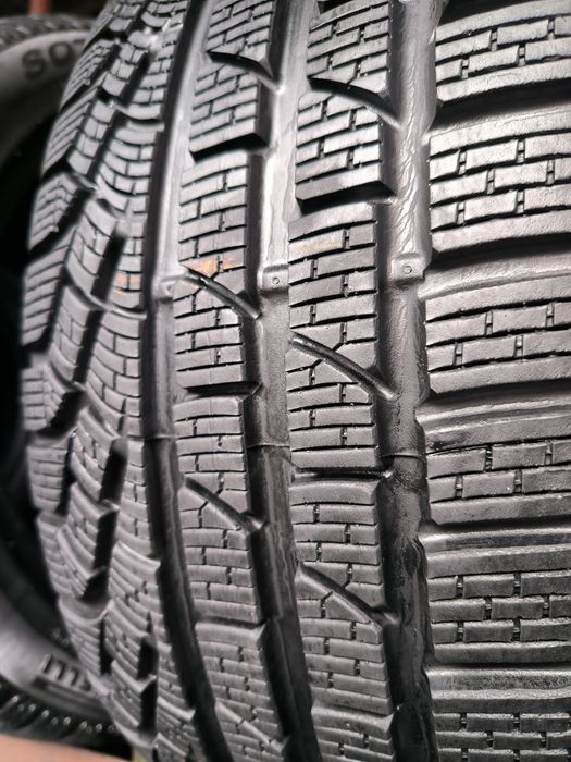 Opony zimowe 18 Pirelli Winter Sottozero 235/45 18