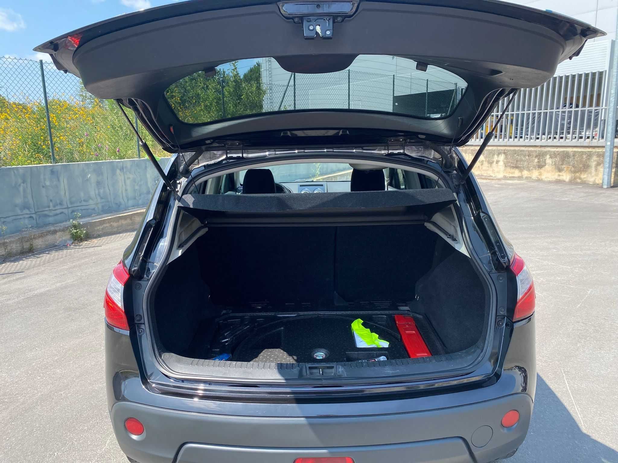 Nissan Qashqai 1.6 dCi Tekna Sport 360 S&S 18''