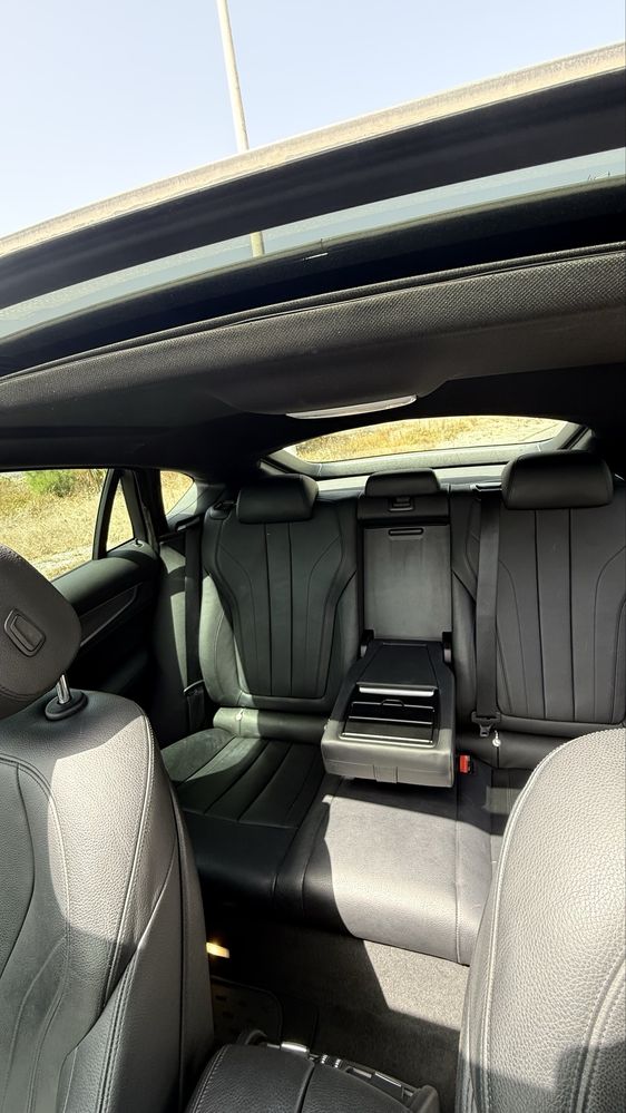 Vende-se BMW X6.