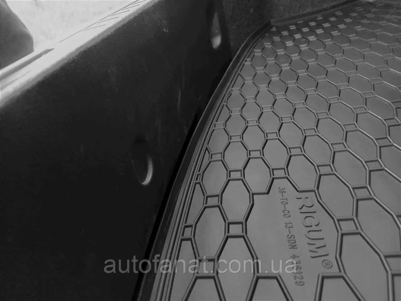 Toyota, Коврик в багажник Тойота RAV4 Corolla Land Cruiser Рав4 Корола
