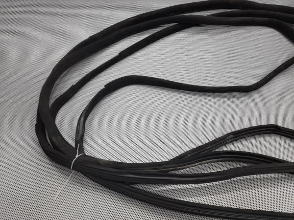 Borracha genérica MERCEDES-BENZ Classe C (W204)