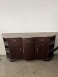 Movel ou aparador antigo com base de pedra
