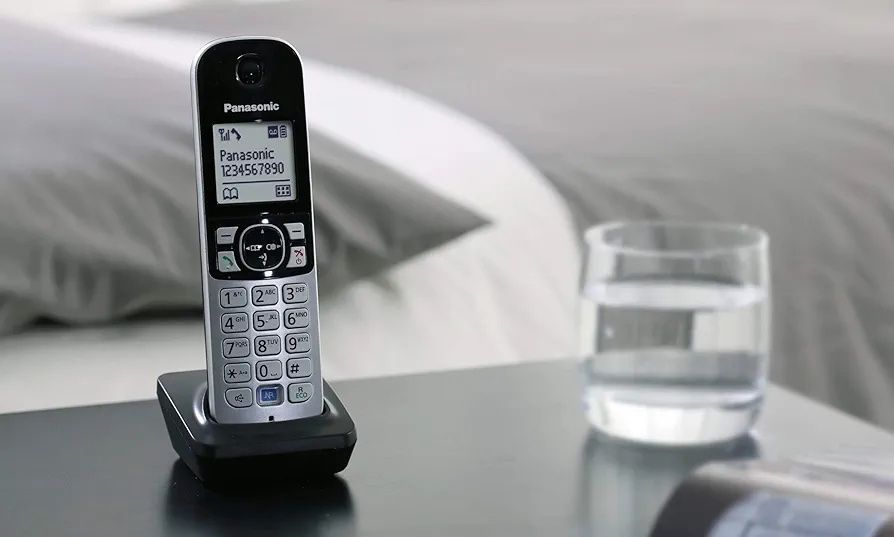 Panasonic KX-TG6723 Typ telefonu Bezprzewodowy
Typ telefonu Bezprzewod