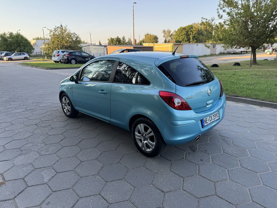 Opel Corsa D LIFT 1.4 16v Klima  Alu  Opłacony! Model 2012