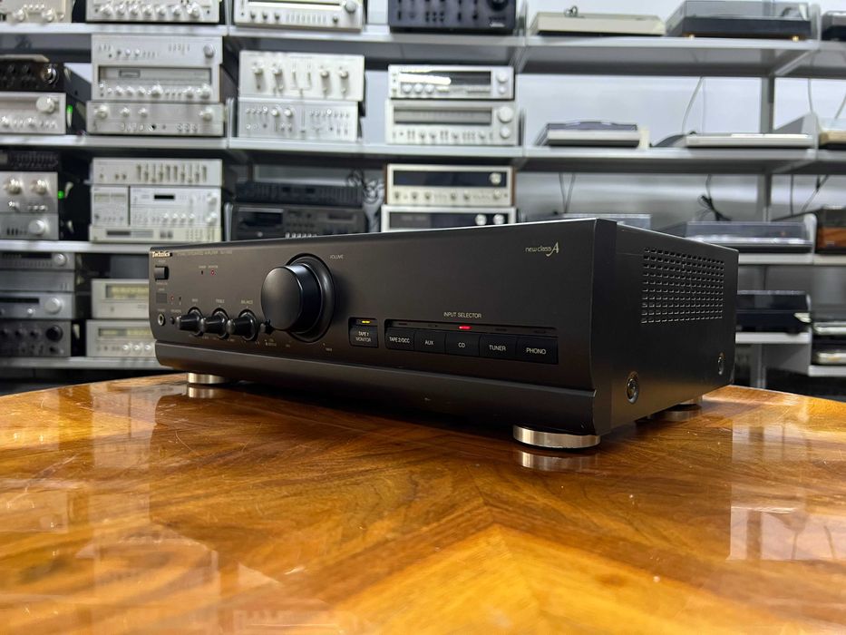 Wzmacniacz Technics SU-V500 Audio Room