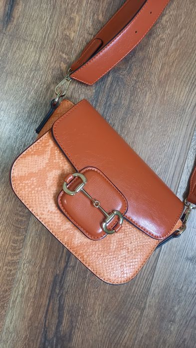 Torebka kuferek listonoszka Puccini