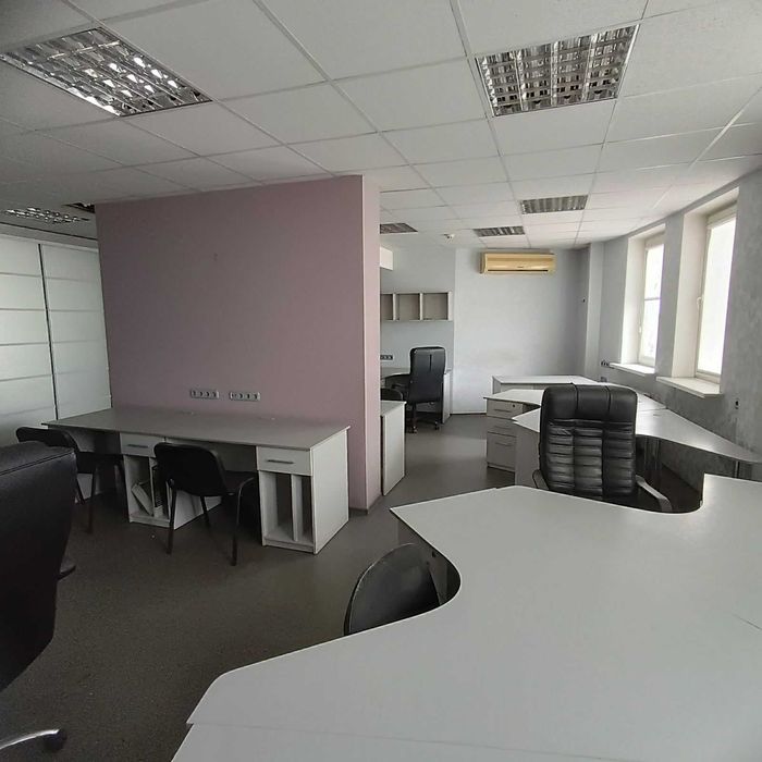 Без комісії ! Оренда офісу 140 метрів, Львівська 22А, на 26 поверсі.