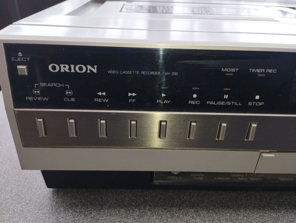Orion VHS model VH-200