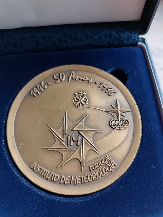 Medalha 50 anos instituto de meteorologia