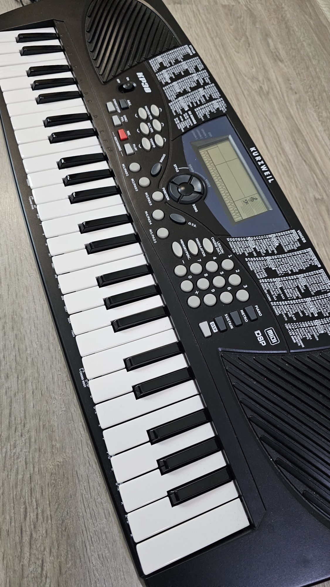 Синтезатор Kurzweil KP30